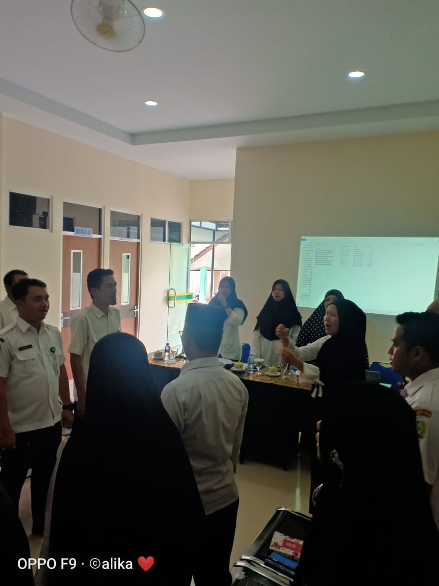 Lokmin Bulanan yang Pertama Puskesmas Tebas
